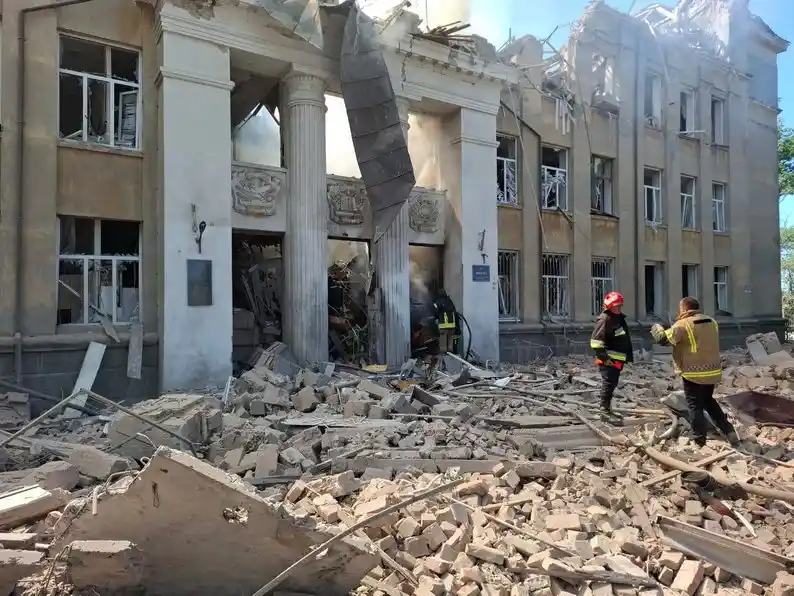 “Це було жахливо”: очевидці про ракетний удар по Білгород-Дністровському на Одещині