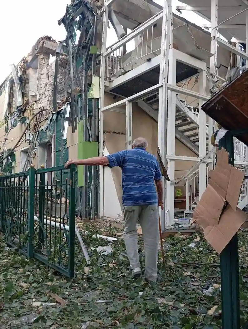 Ракетний удар по Одесі: Інклюзивно-ресурсний центр під вогнем, загинули дві тварини