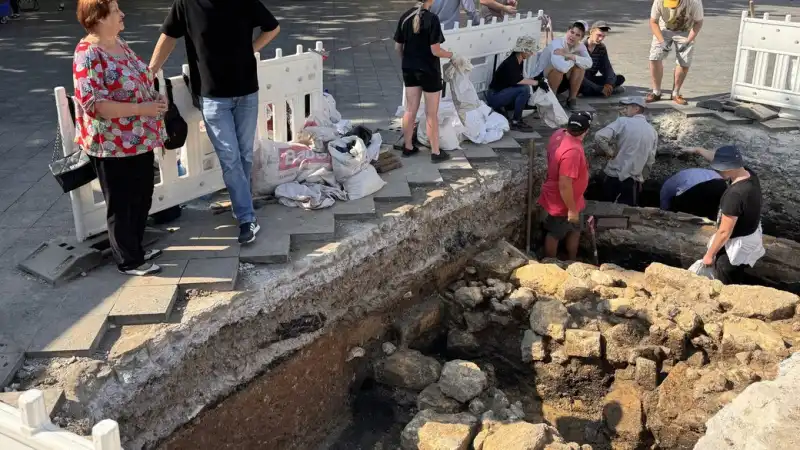 В Одесі можуть облаштувати скляний дах над розкопками фортеці на Приморському бульварі