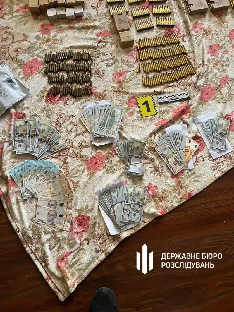 Схема “дистанційної служби”: офіцер з Одещини привласнив мільйони гривень
